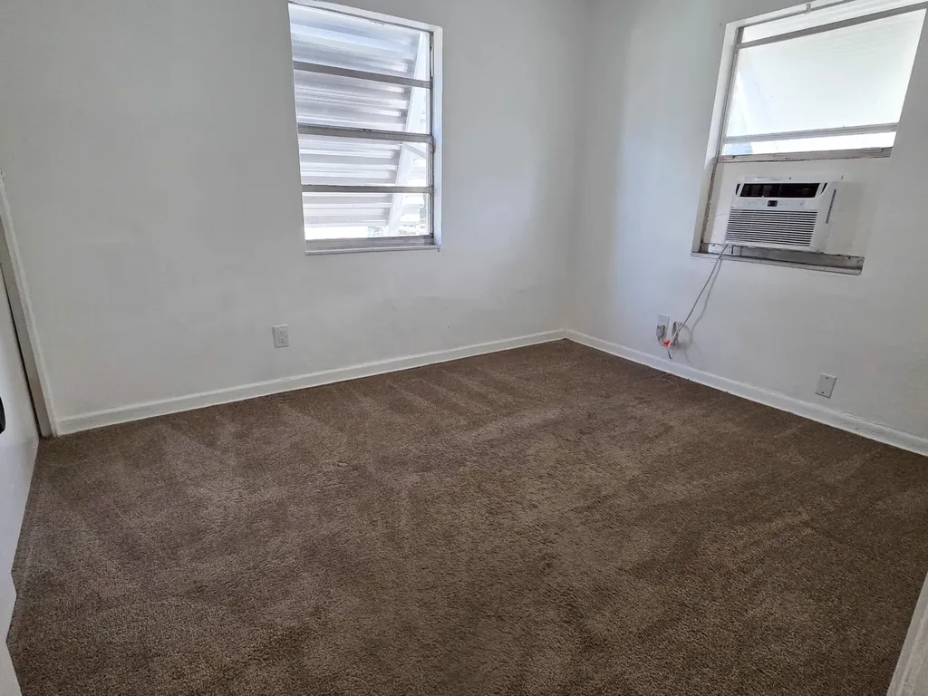 715 S C Street Lake Worth FL 33460
