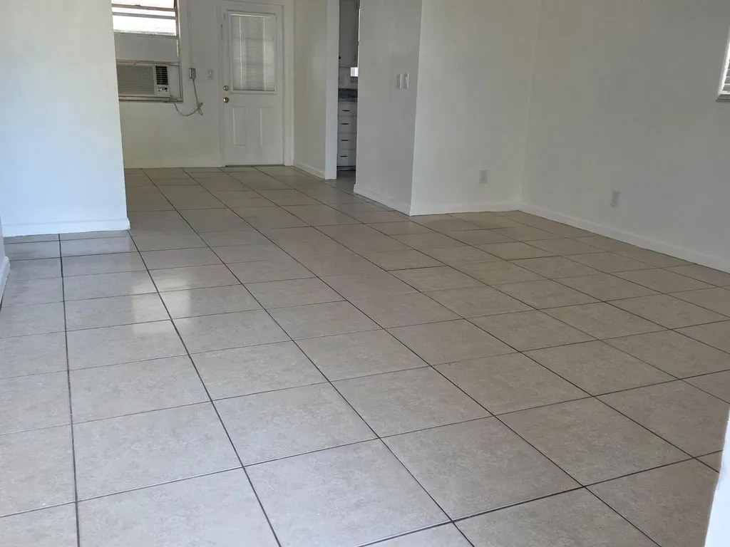 715 S C Street Lake Worth FL 33460