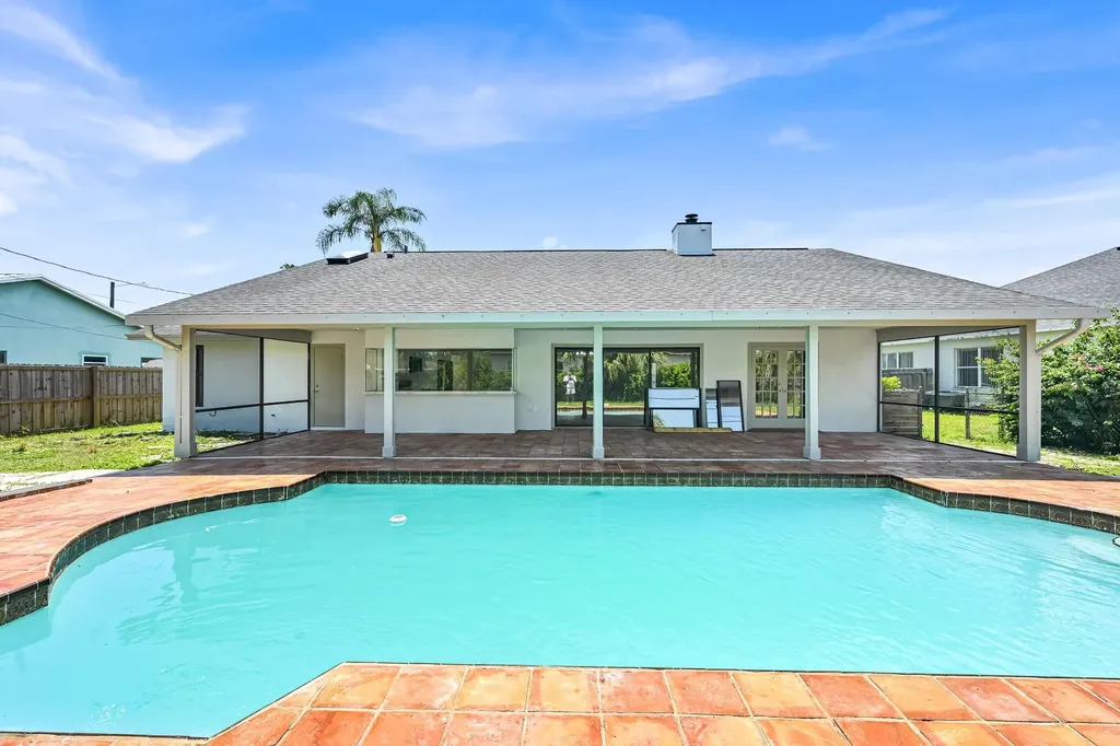 2582 SW Mcdonald Street Port St Lucie FL 34953