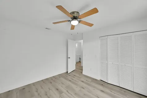 2582 SW Mcdonald Street Port St Lucie FL 34953