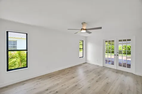 2582 SW Mcdonald Street Port St Lucie FL 34953