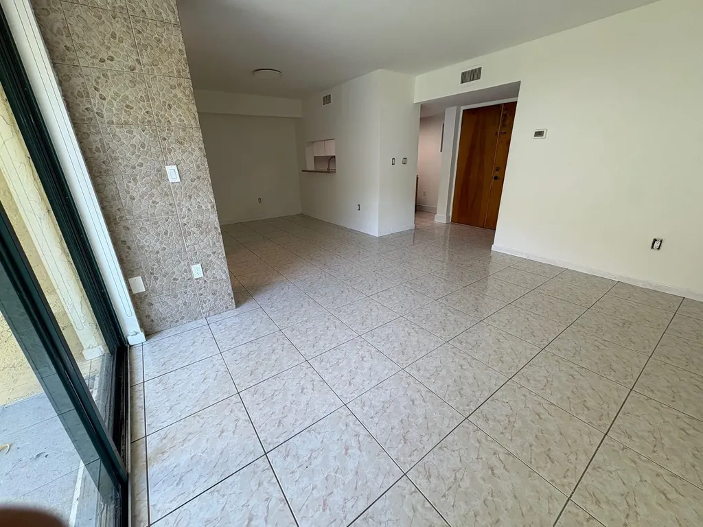 11800 SW 18th Street Miami FL 33175