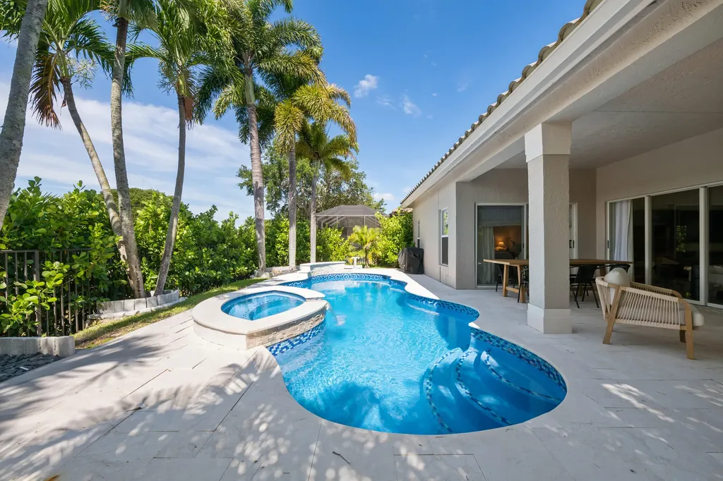 11184 NW 65th Court Parkland FL 33076