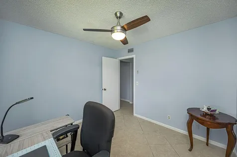 539 Shady Pine Way Greenacres FL 33415
