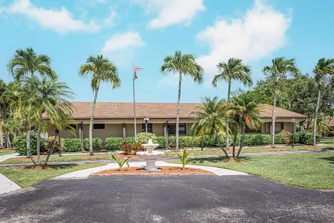 539 Shady Pine Way Greenacres FL 33415