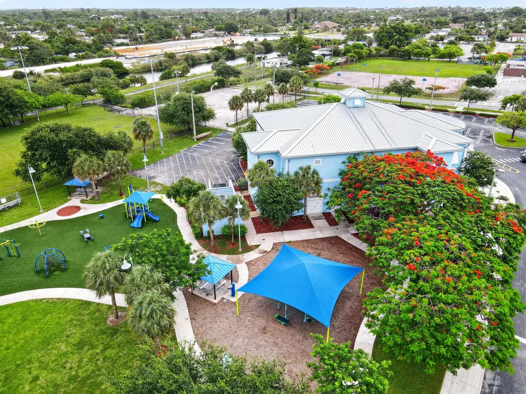 402 NW 12th Avenue Boynton Beach FL 33435