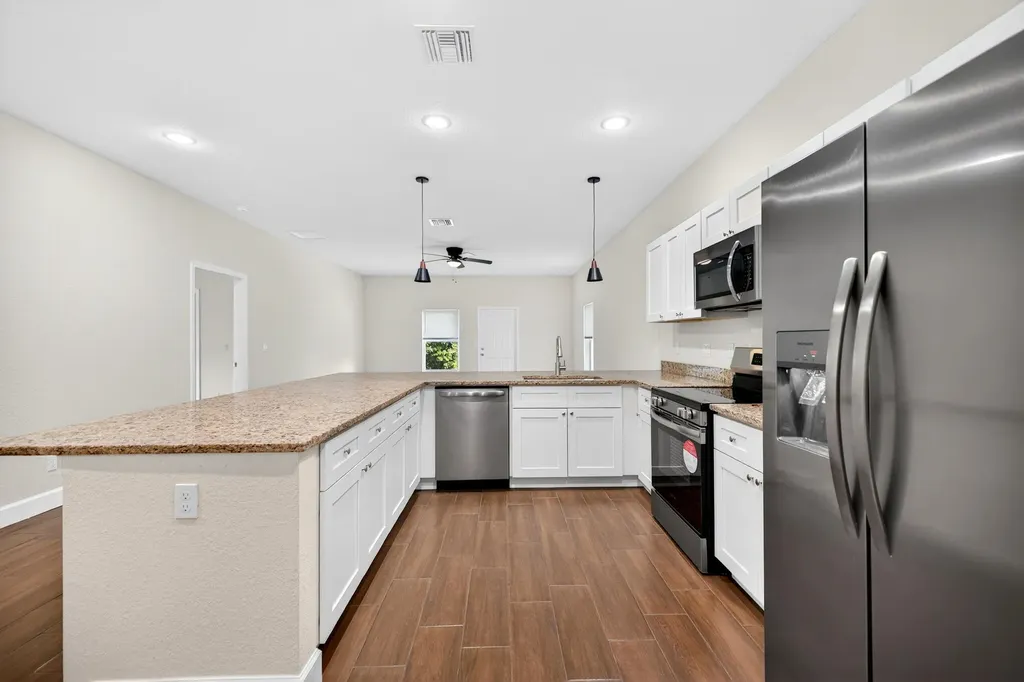 402 NW 12th Avenue Boynton Beach FL 33435