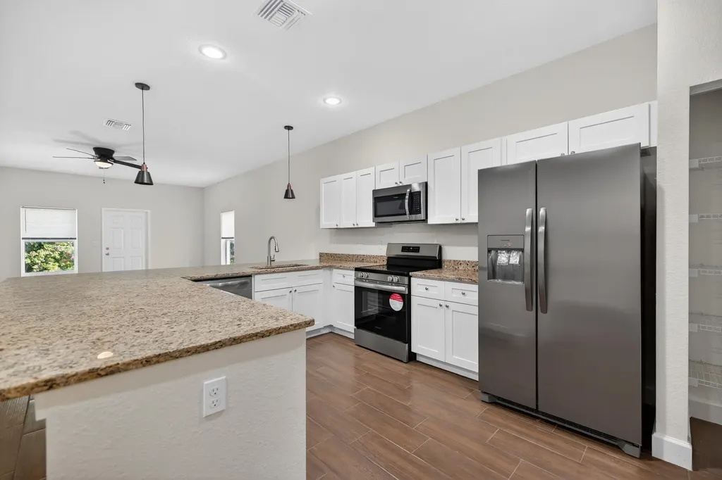 402 NW 12th Avenue Boynton Beach FL 33435