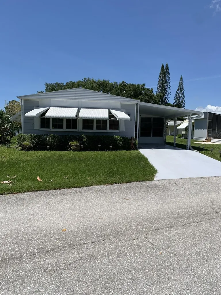 50 W Caribbean Port St Lucie FL 34952