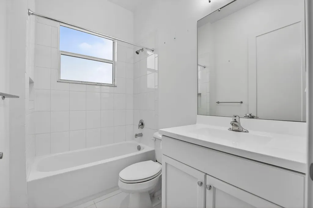 15251 Waterleaf Lane Delray Beach FL 33446