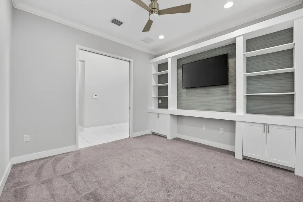 15251 Waterleaf Lane Delray Beach FL 33446