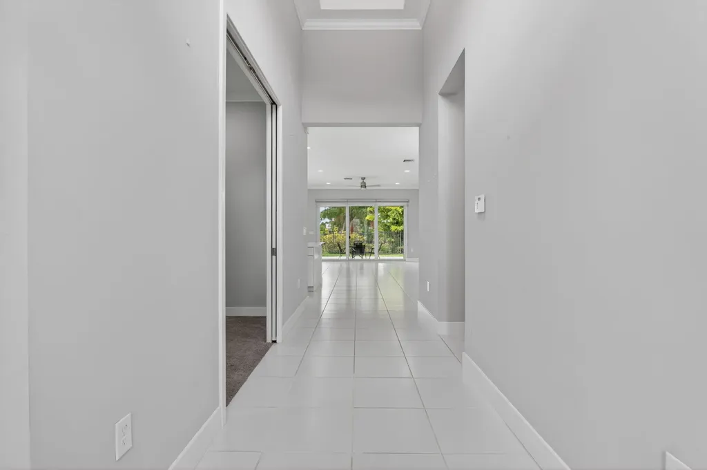 15251 Waterleaf Lane Delray Beach FL 33446