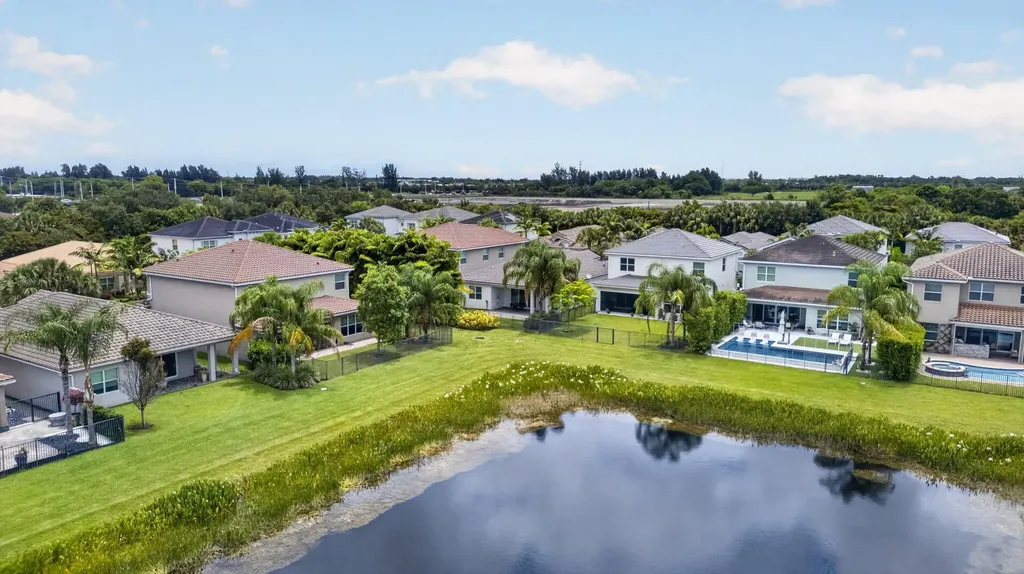 15251 Waterleaf Lane Delray Beach FL 33446