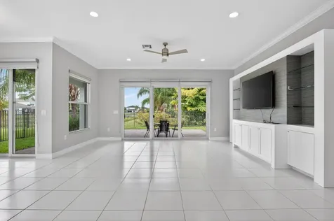 15251 Waterleaf Lane Delray Beach FL 33446