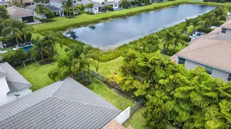 15251 Waterleaf Lane Delray Beach FL 33446