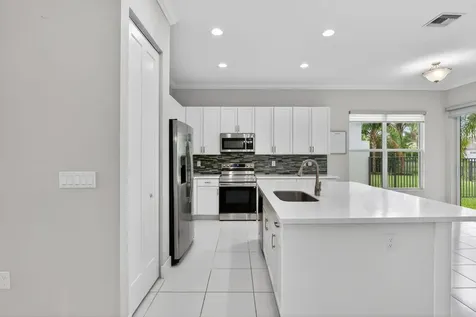 15251 Waterleaf Lane Delray Beach FL 33446