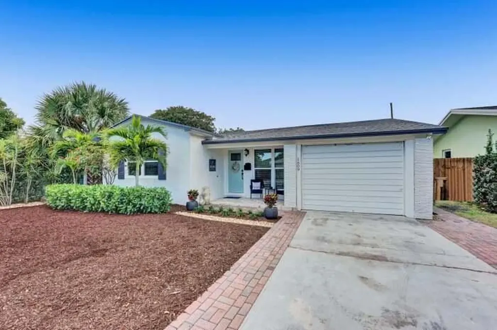 1609 N M Street Lake Worth Beach FL 33460