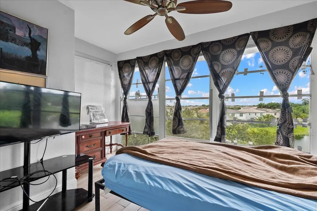 941 Crystal Lake Drive Deerfield Beach FL 33064