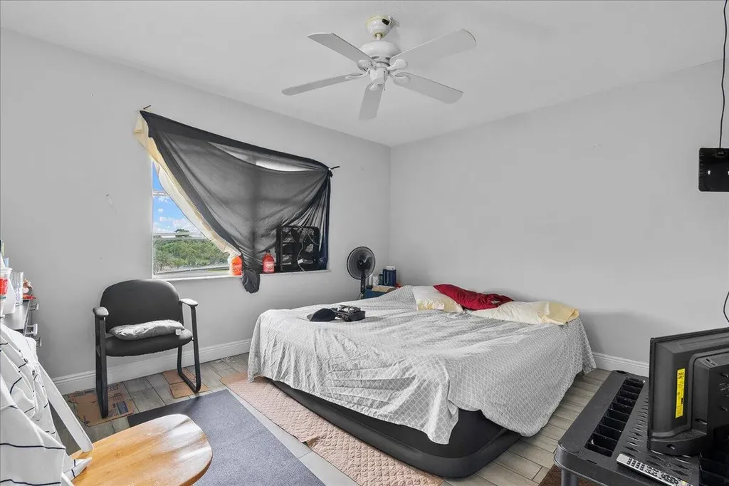 941 Crystal Lake Drive Deerfield Beach FL 33064