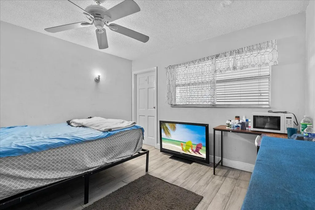 941 Crystal Lake Drive Deerfield Beach FL 33064