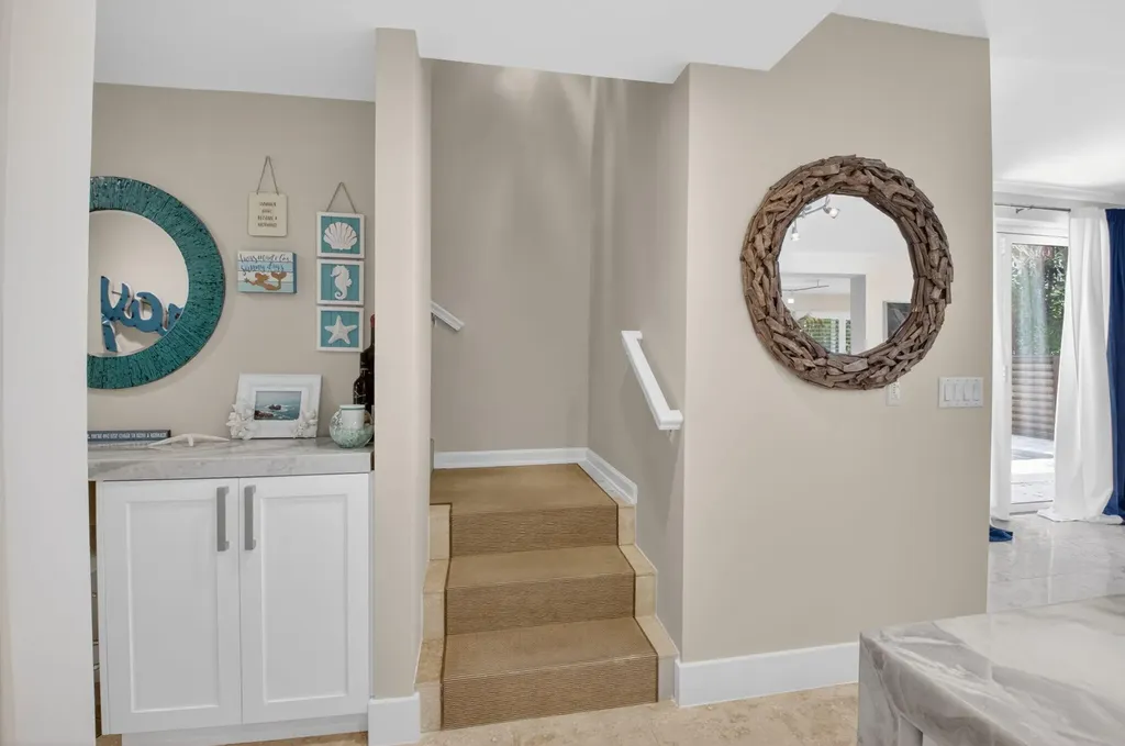122 Andrews Avenue Delray Beach FL 33483