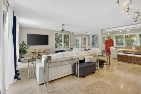 122 Andrews Avenue Delray Beach FL 33483