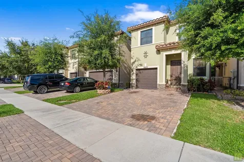 5809 NW 46th Lane Tamarac FL 33319