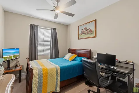 5809 NW 46th Lane Tamarac FL 33319