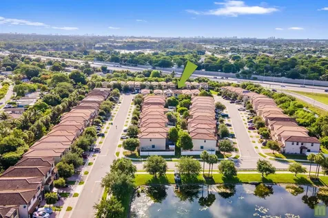 5809 NW 46th Lane Tamarac FL 33319