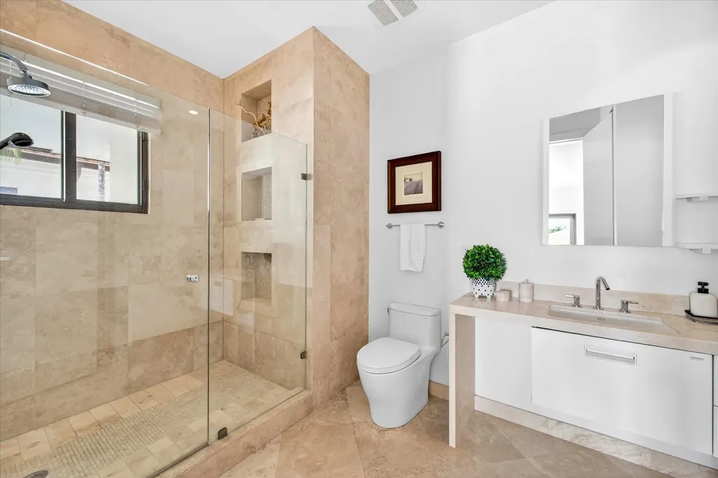 2740 NE 17th Street Fort Lauderdale FL 33305