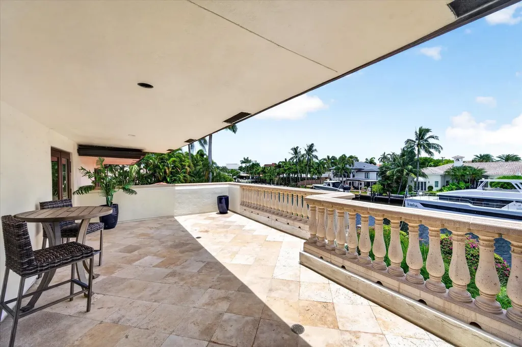 2740 NE 17th Street Fort Lauderdale FL 33305