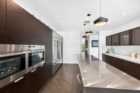 2740 NE 17th Street Fort Lauderdale FL 33305