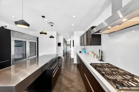 2740 NE 17th Street Fort Lauderdale FL 33305