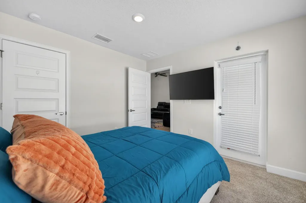 6748 NW Mamie Court Port St Lucie FL 34983