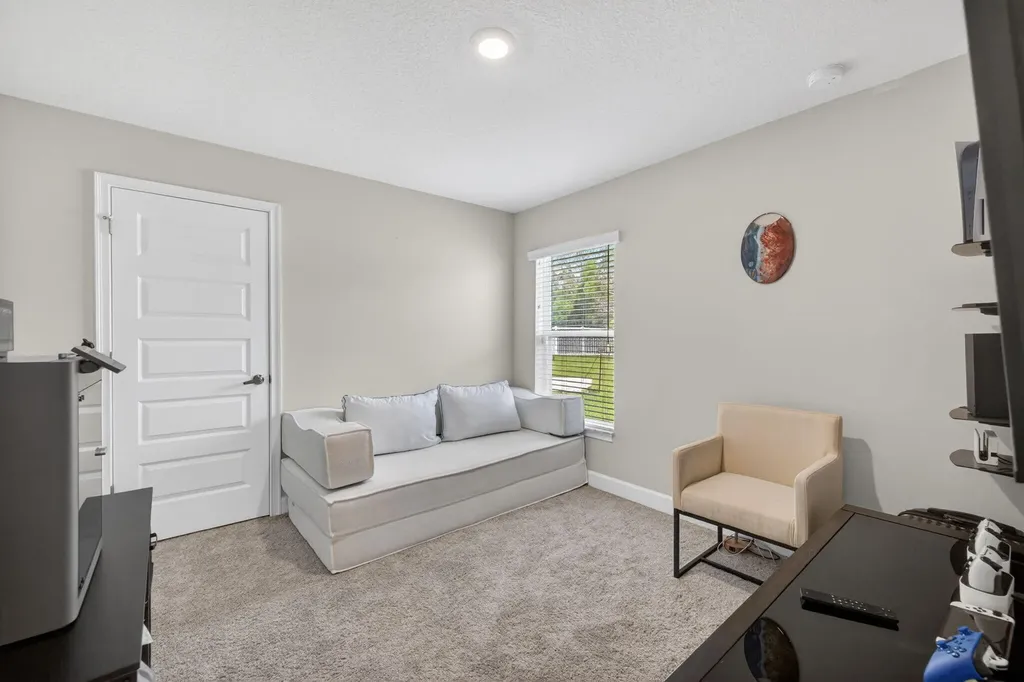 6748 NW Mamie Court Port St Lucie FL 34983