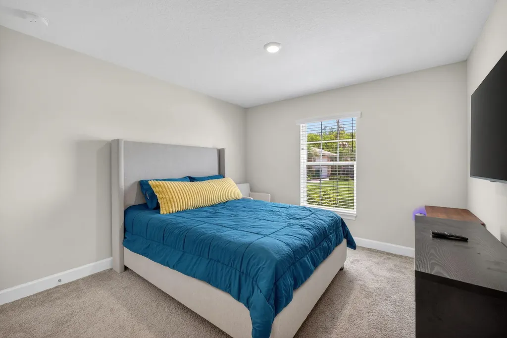6748 NW Mamie Court Port St Lucie FL 34983