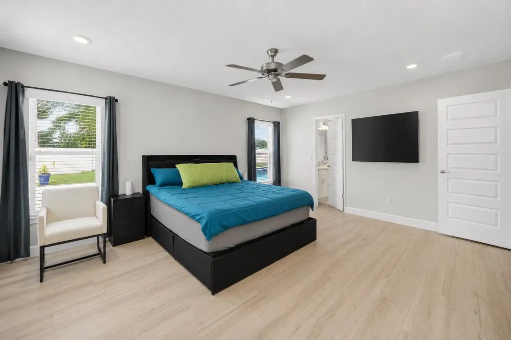 6748 NW Mamie Court Port St Lucie FL 34983