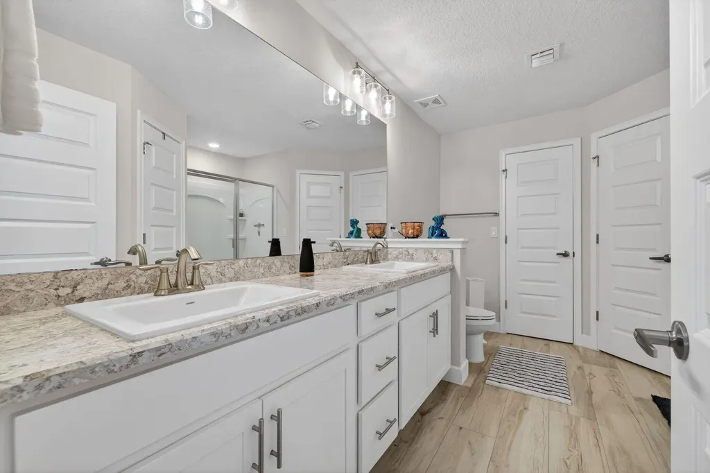 6748 NW Mamie Court Port St Lucie FL 34983