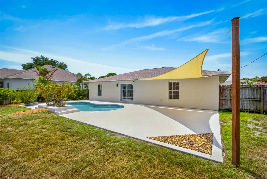 521 SW Halifax Avenue Port St Lucie FL 34953