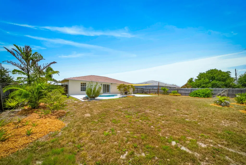521 SW Halifax Avenue Port St Lucie FL 34953
