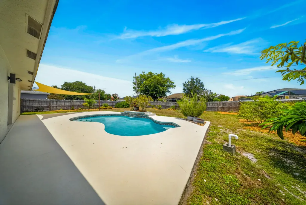 521 SW Halifax Avenue Port St Lucie FL 34953