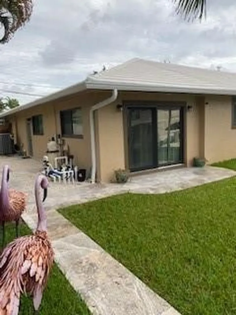 2234 NE 27th Street Lighthouse Point FL 33064