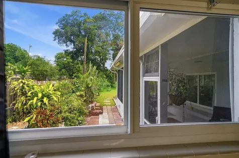 2834 Adams Street Hollywood FL 33020