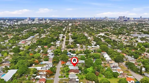 2834 Adams Street Hollywood FL 33020