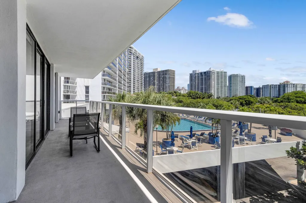 3701 N Country Club Drive Aventura FL 33180