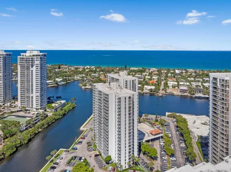 3701 N Country Club Drive Aventura FL 33180
