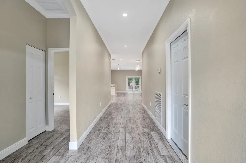 434 NW 21st Avenue Pompano Beach FL 33069