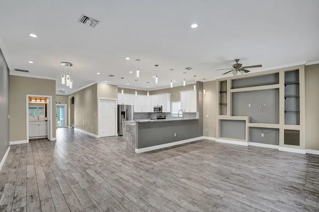 434 NW 21st Avenue Pompano Beach FL 33069