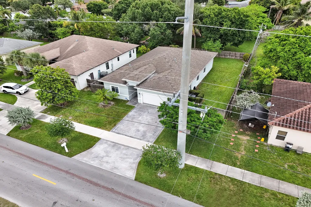 434 NW 21st Avenue Pompano Beach FL 33069