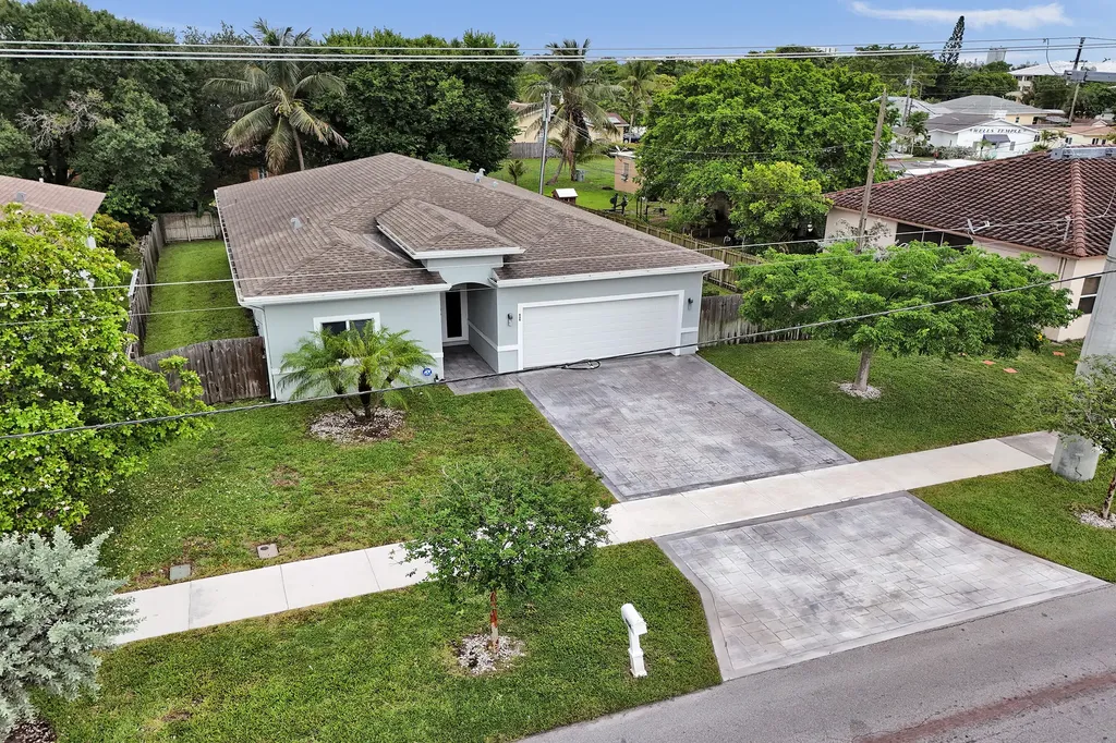 434 NW 21st Avenue Pompano Beach FL 33069
